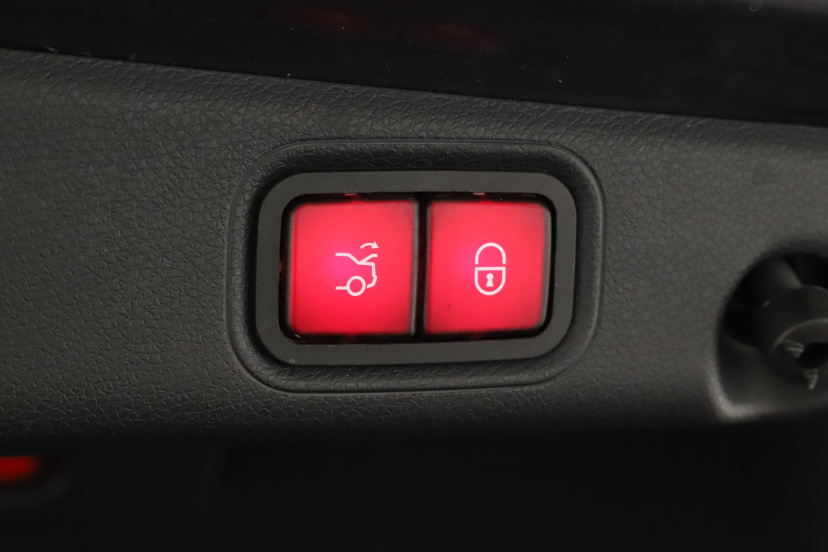 Mercedes-Benz E, 2018