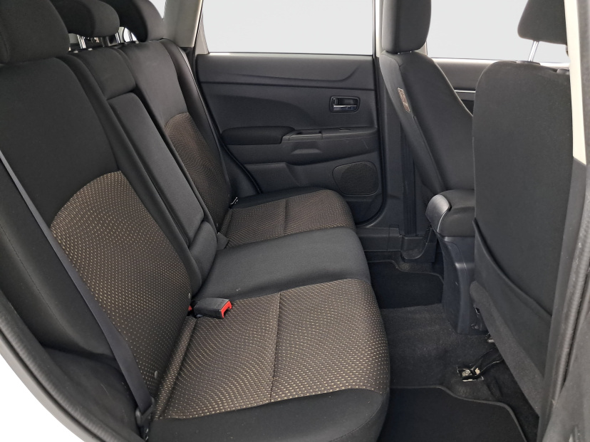 Mitsubishi ASX, 2016