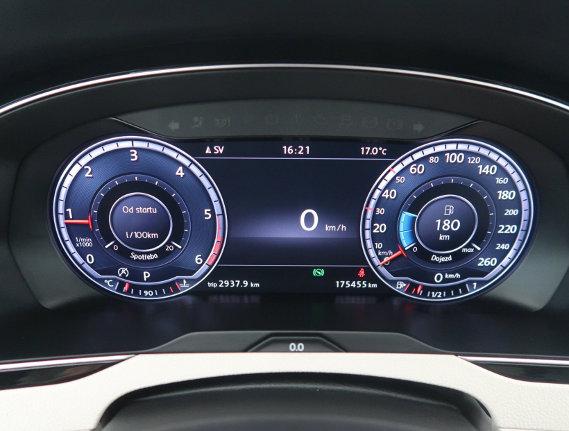 Volkswagen Passat, 2015