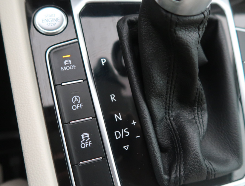Volkswagen Passat, 2015