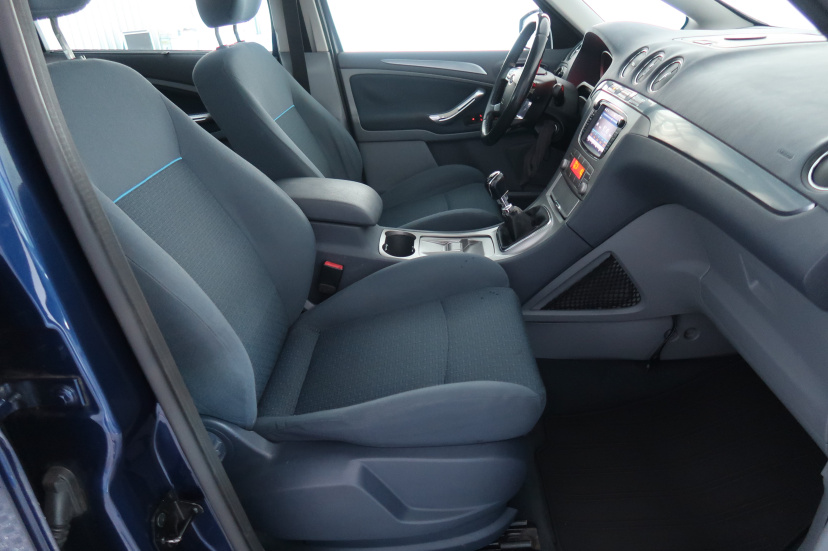 Ford S-Max, 2009