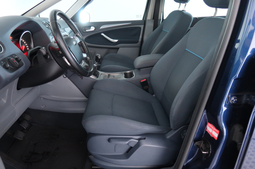Ford S-Max, 2009