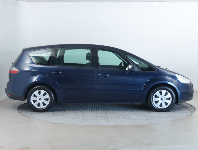 Ford S-Max, 2009