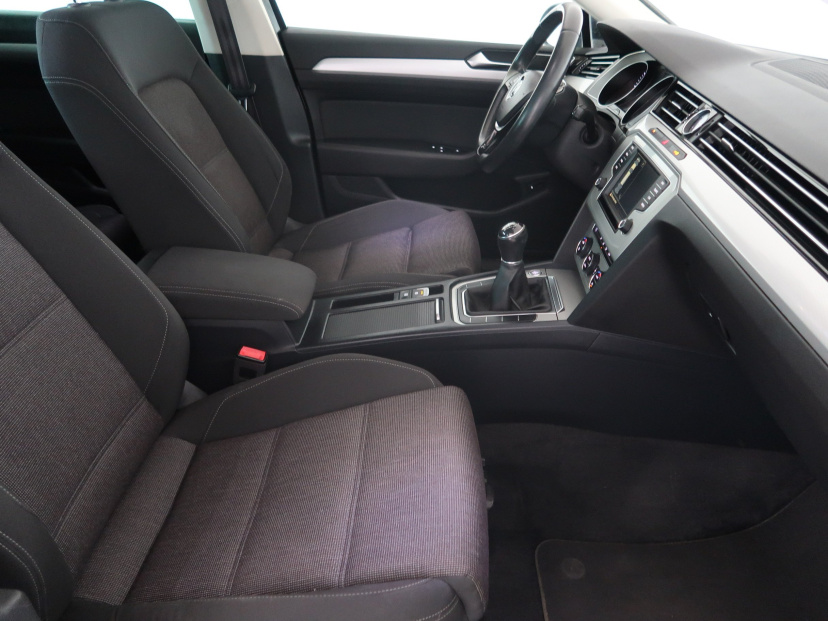 Volkswagen Passat, 2015