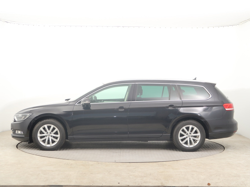 Volkswagen Passat, 2015