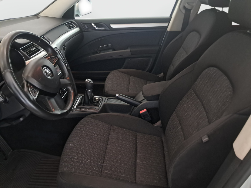 Škoda Superb, 2014