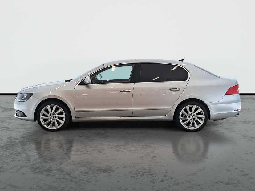 Škoda Superb, 2014