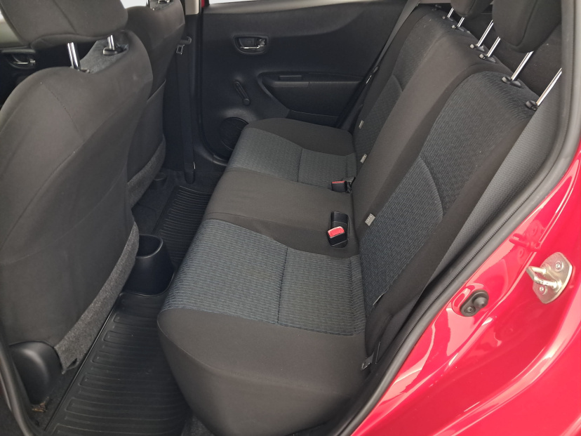 Toyota Yaris, 2011