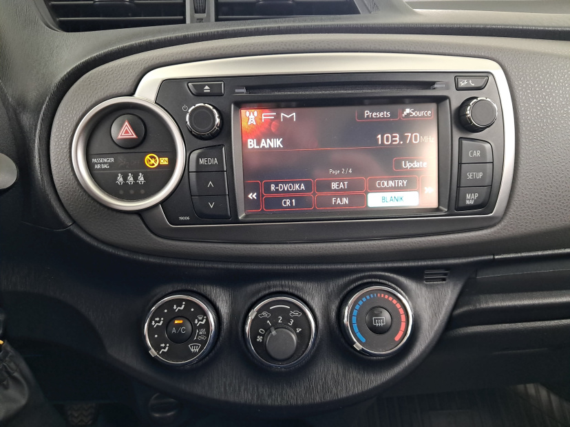 Toyota Yaris, 2011