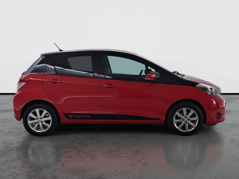 Toyota Yaris, 2011