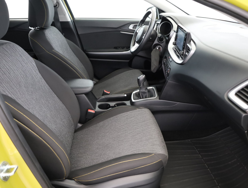 Kia Ceed, 2023