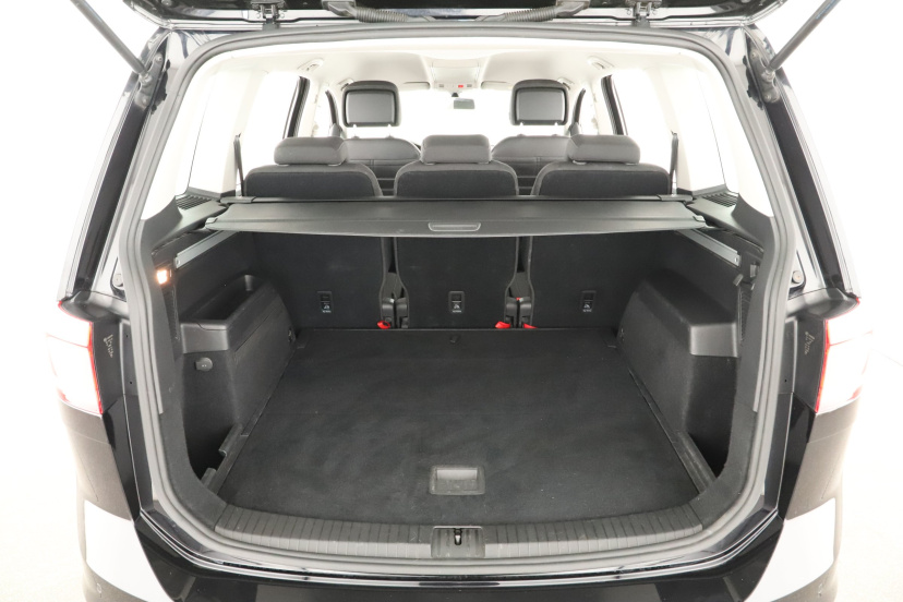 Volkswagen Touran, 2018