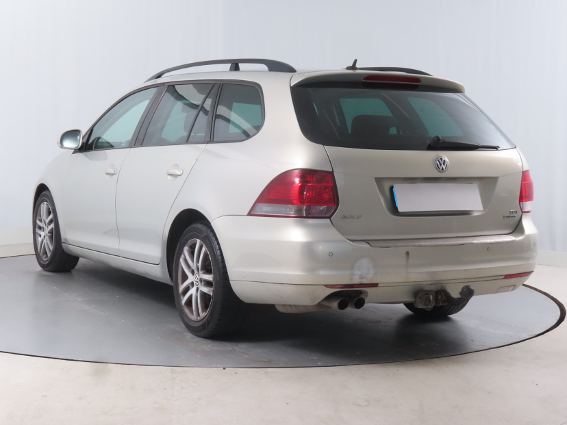 Volkswagen Golf, 2010