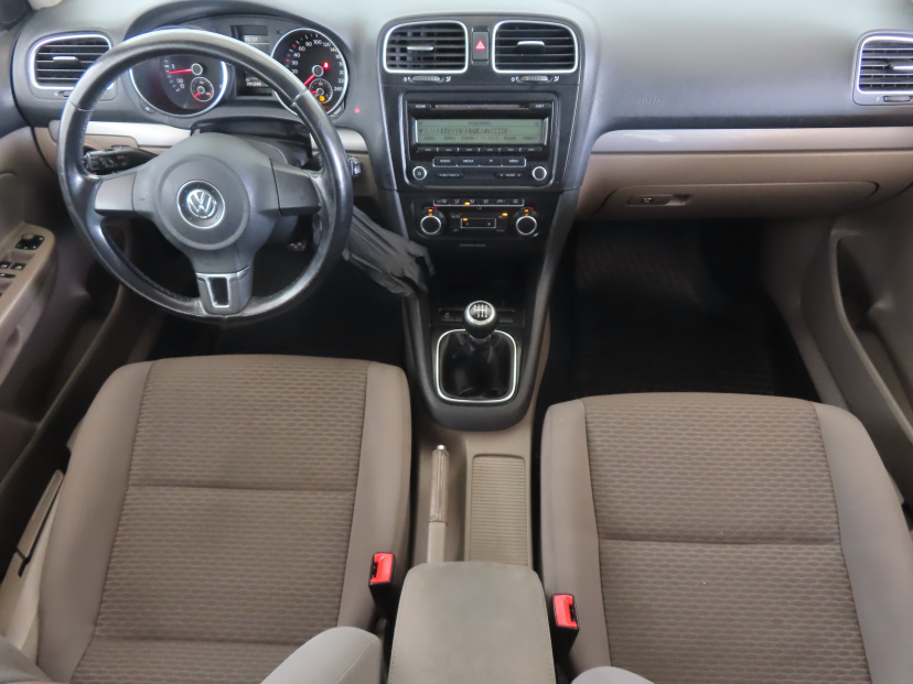 Volkswagen Golf, 2010