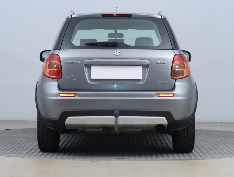 Suzuki SX4, 2013