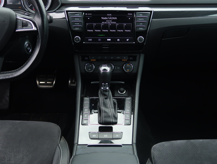 Škoda Superb, 2017