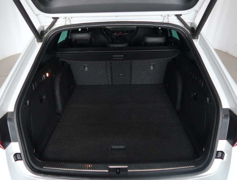 Škoda Superb, 2017