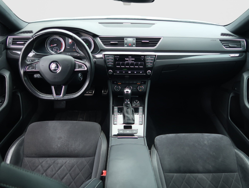 Škoda Superb, 2017