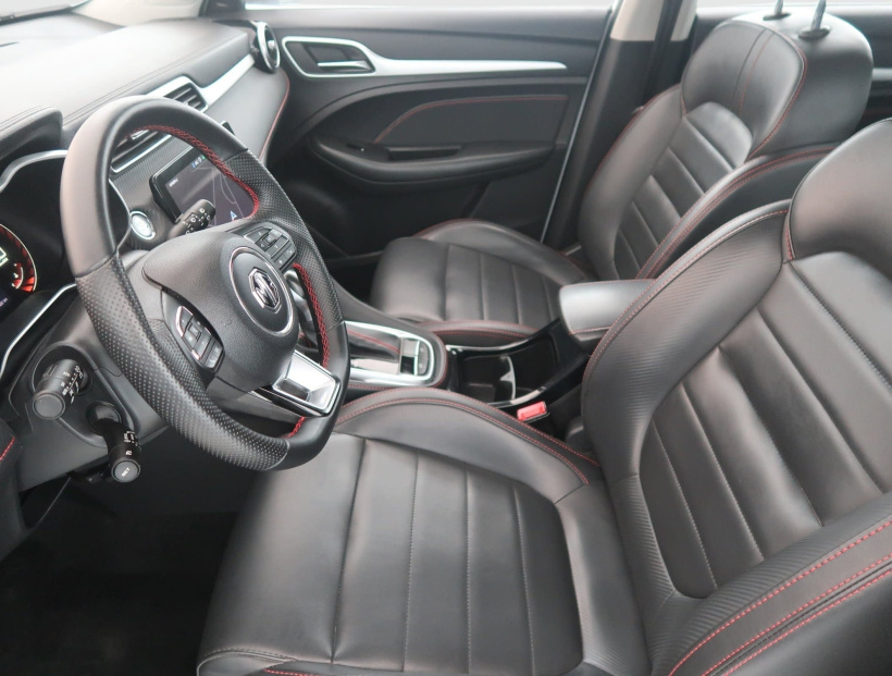 MG ZS SUV, 2022