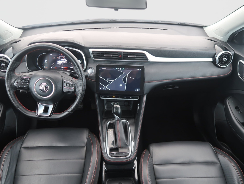 MG ZS SUV, 2022