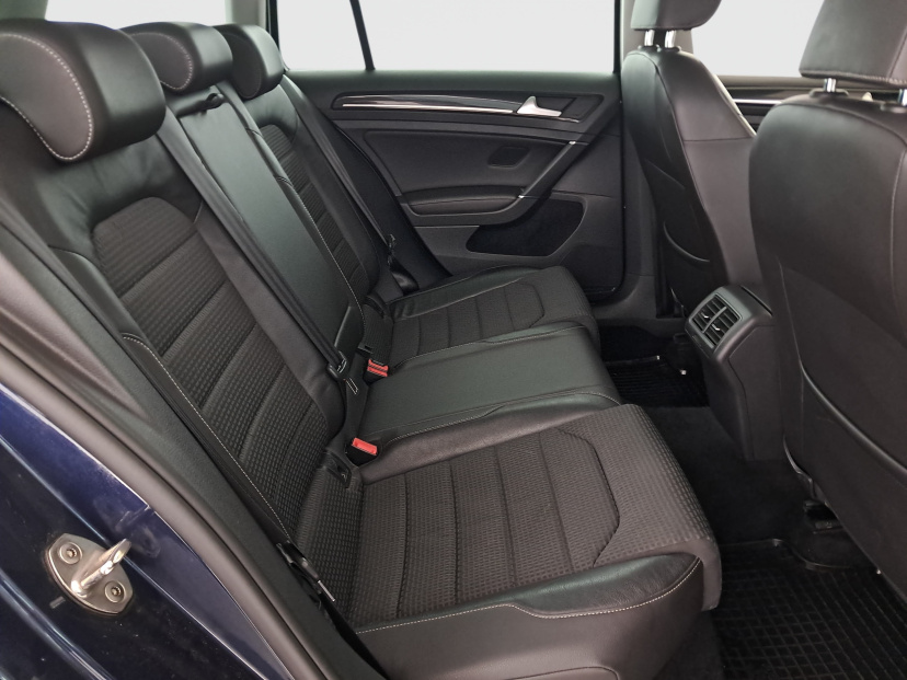 Volkswagen Golf, 2016