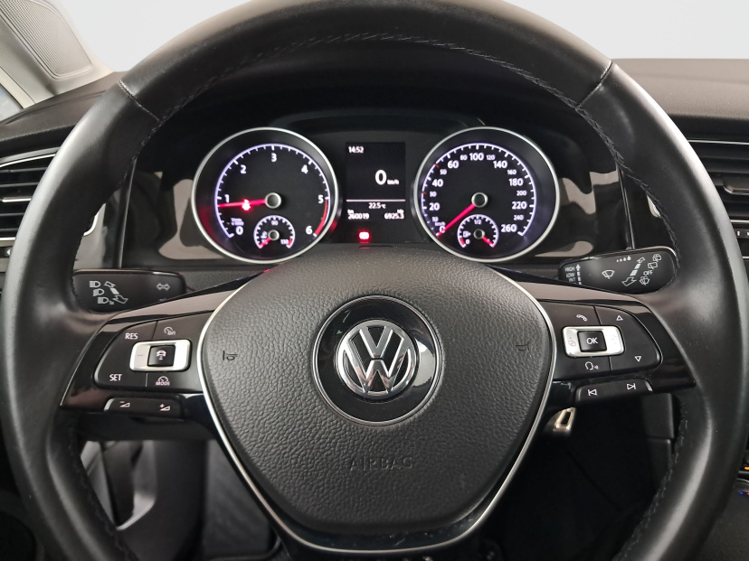 Volkswagen Golf, 2016