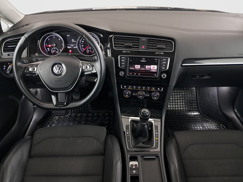 Volkswagen Golf, 2016