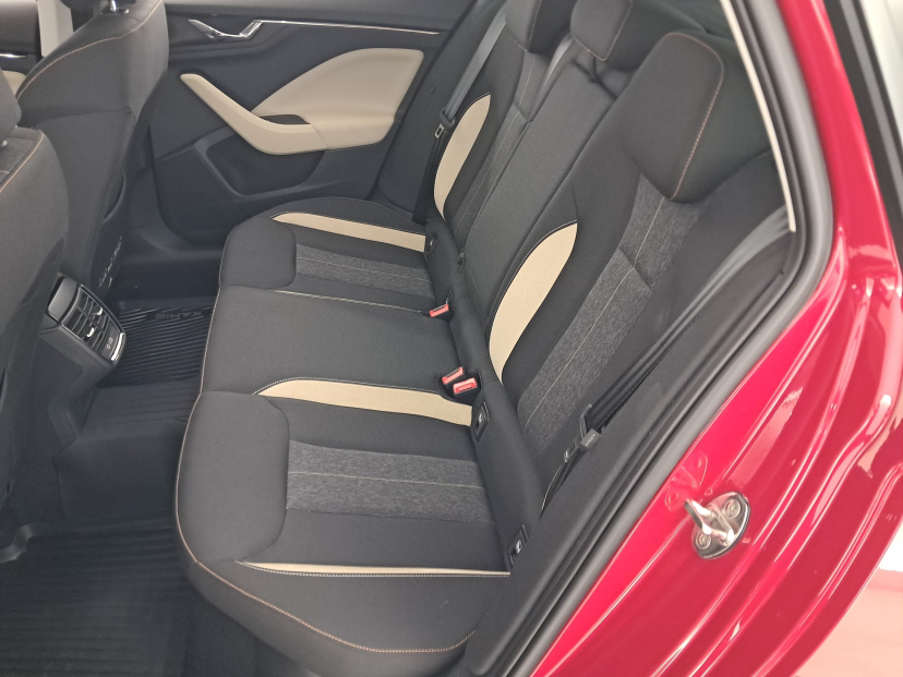 Škoda Kamiq, 2020