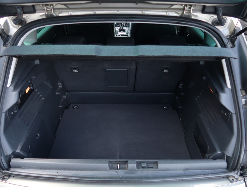 Peugeot 3008, 2010