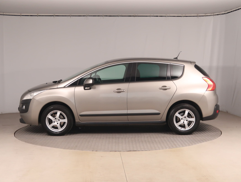 Peugeot 3008, 2010