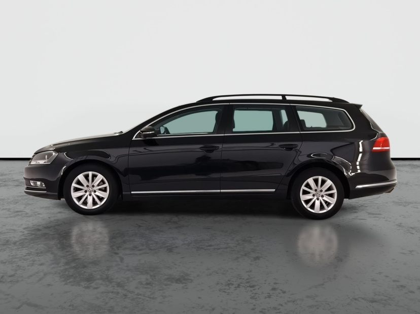 Volkswagen Passat, 2011