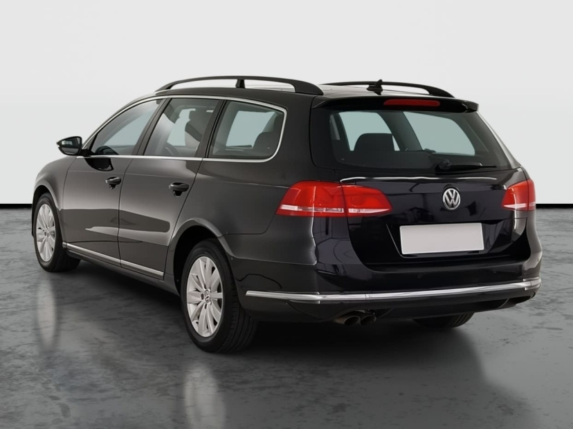 Volkswagen Passat, 2011
