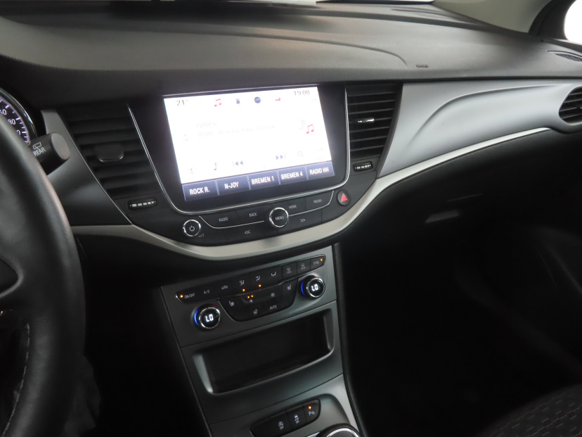 Opel Astra, 2019