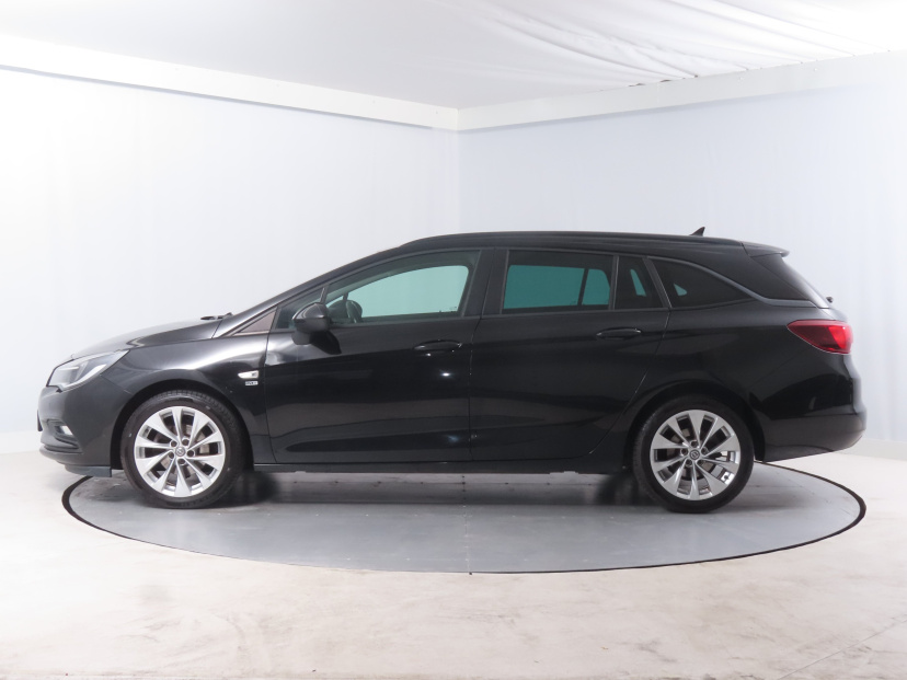 Opel Astra, 2019