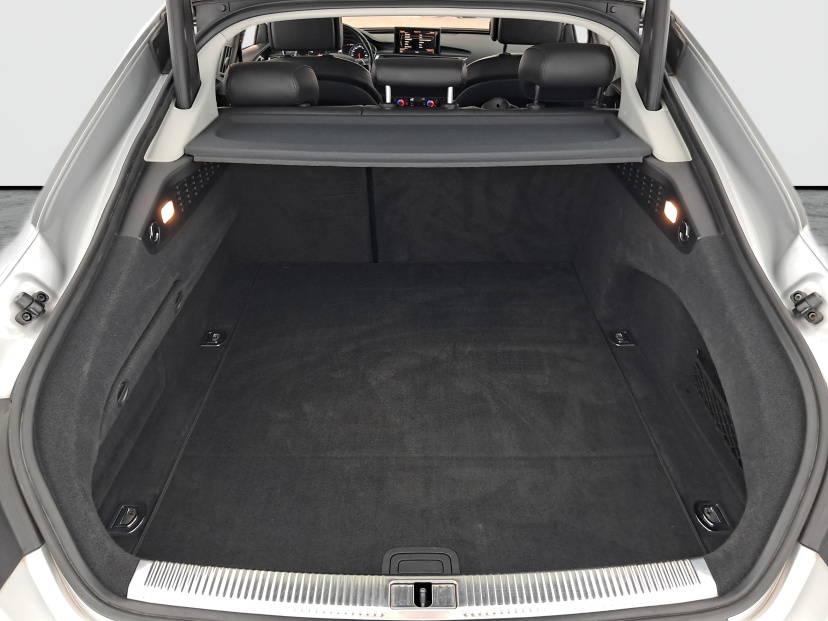 Audi A7, 2012