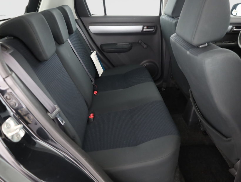 Suzuki Swift, 2010