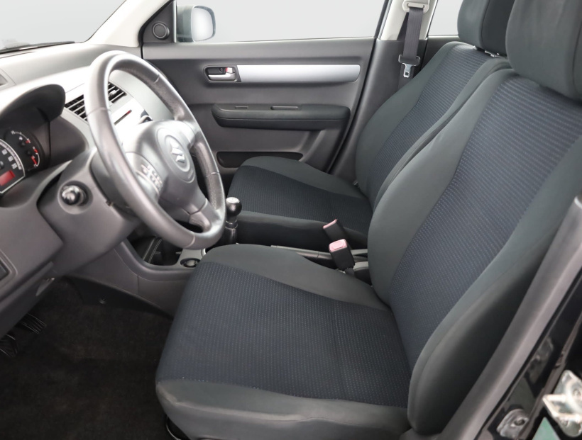 Suzuki Swift, 2010