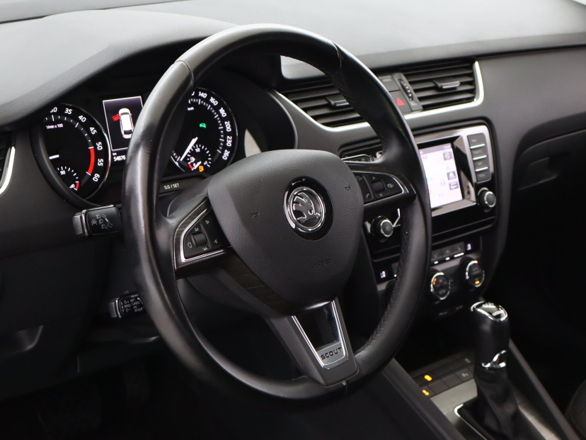 Škoda Octavia Scout, 2014