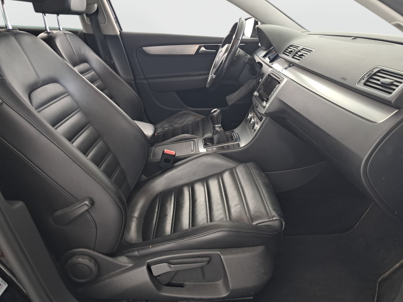 Volkswagen Passat, 2013