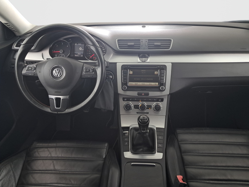 Volkswagen Passat, 2013