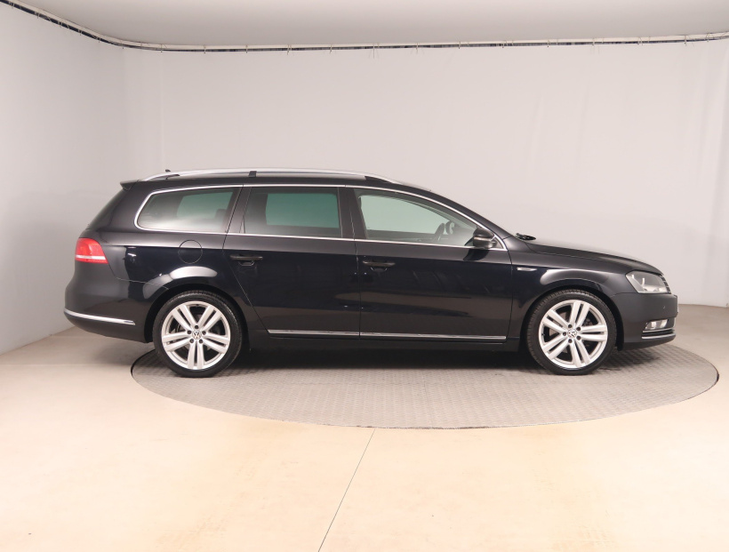 Volkswagen Passat, 2012