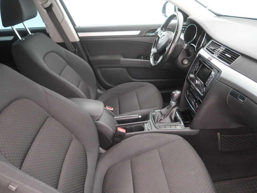 Škoda Superb, 2013