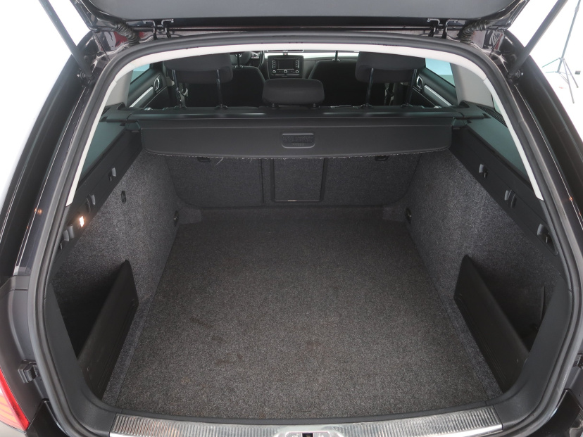 Škoda Superb, 2013