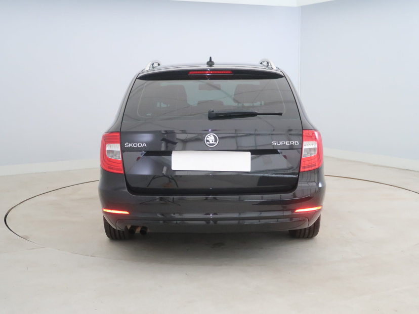 Škoda Superb, 2013