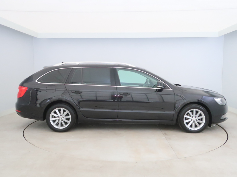 Škoda Superb, 2013