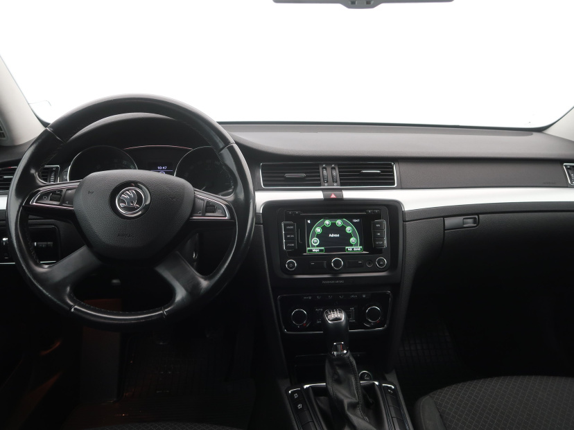 Škoda Superb, 2013