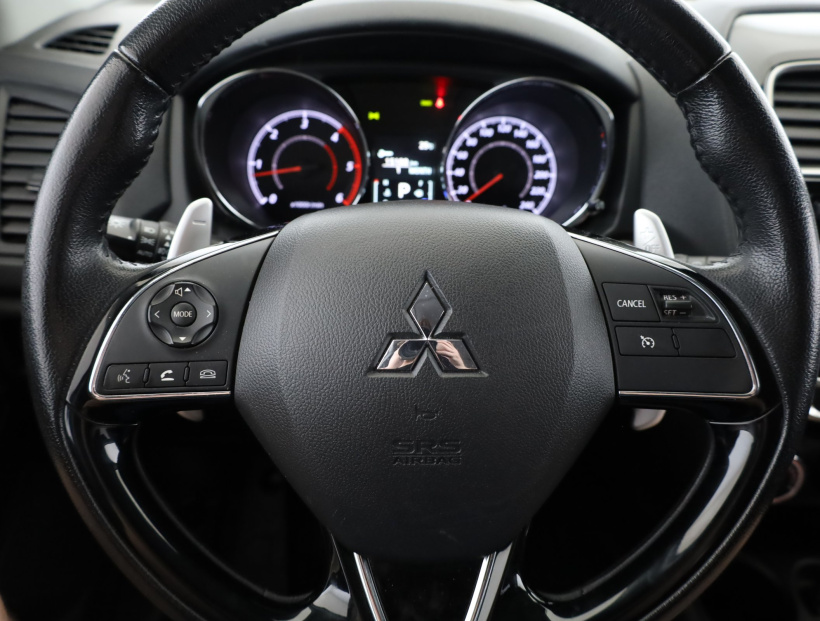 Mitsubishi ASX, 2016
