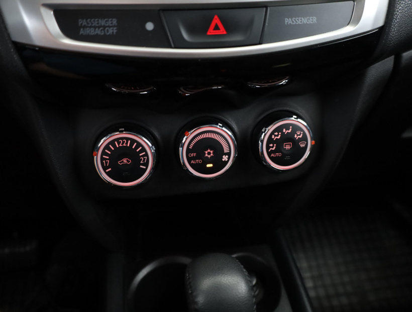 Mitsubishi ASX, 2016
