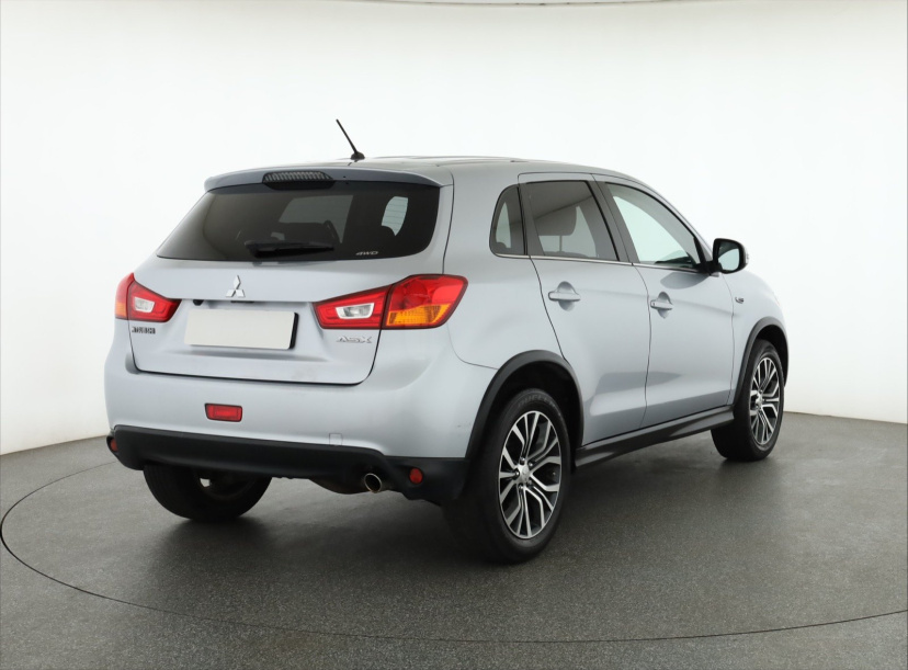 Mitsubishi ASX, 2016