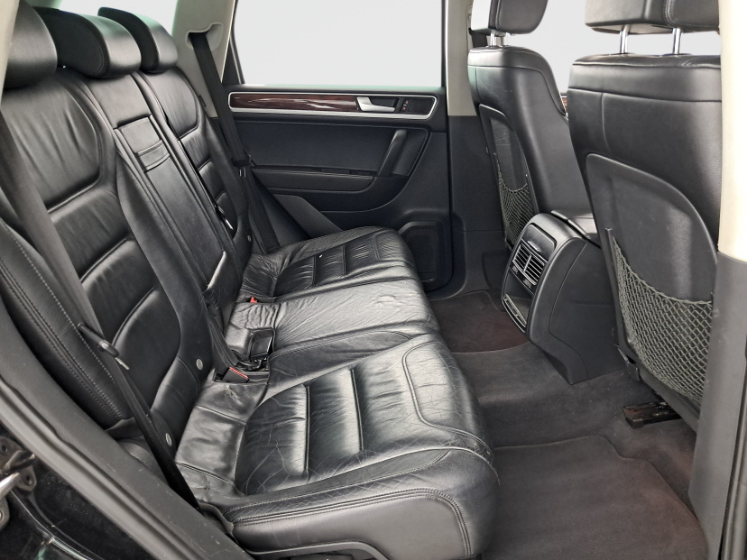 Volkswagen Touareg, 2010